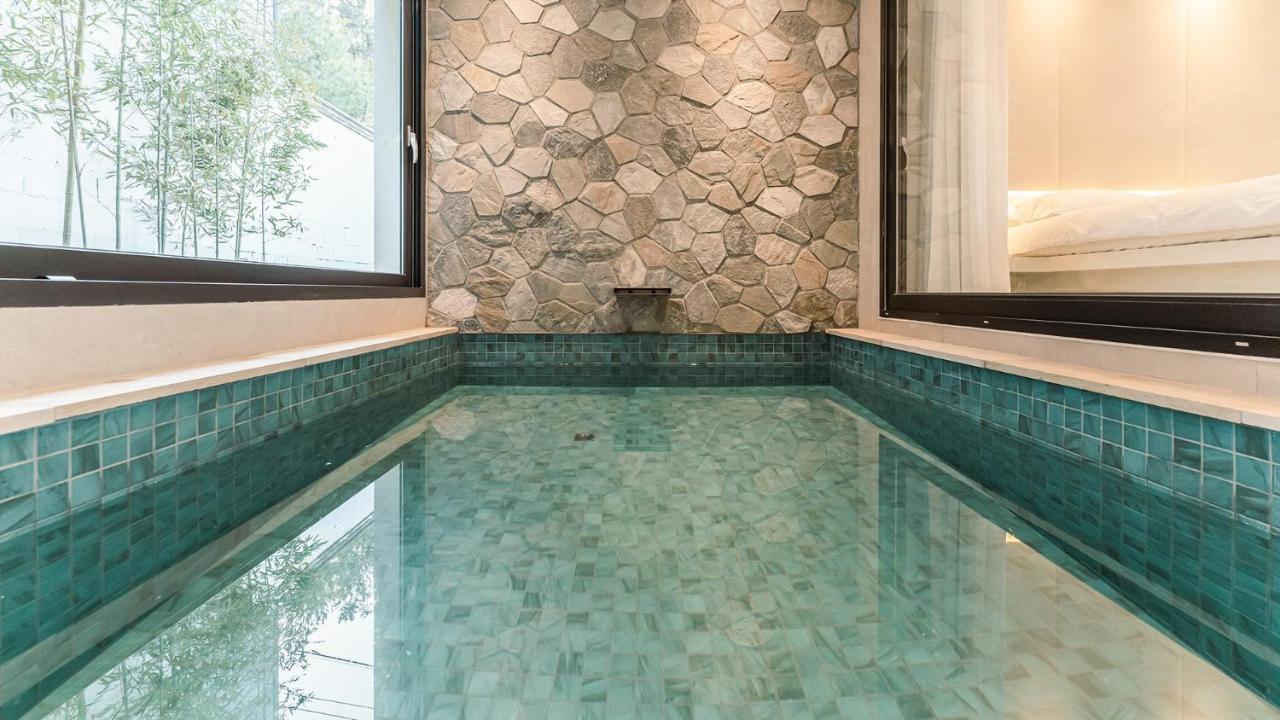 Albescent Poolvilla Gyeongju Eksteriør billede