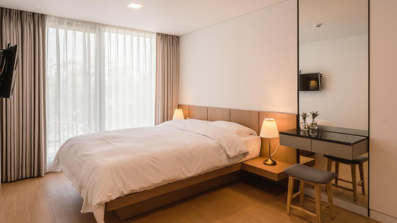 Albescent Poolvilla Gyeongju Eksteriør billede